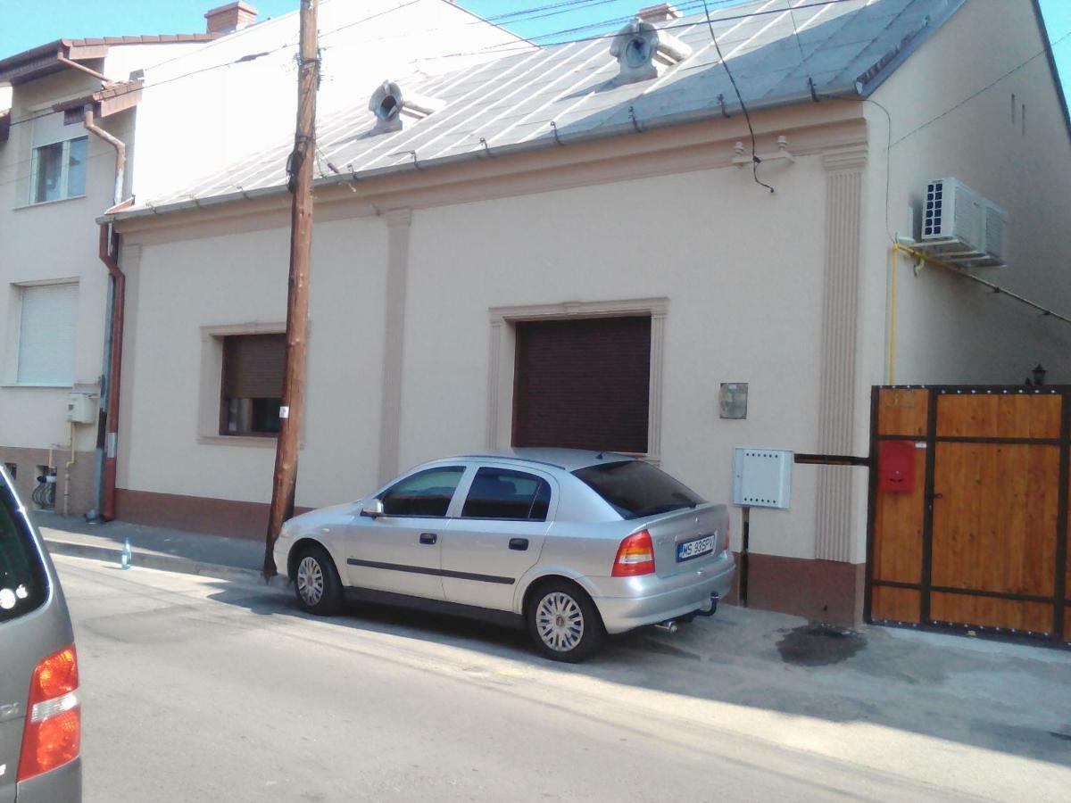 Casa Transilvania Oradea Exterior photo
